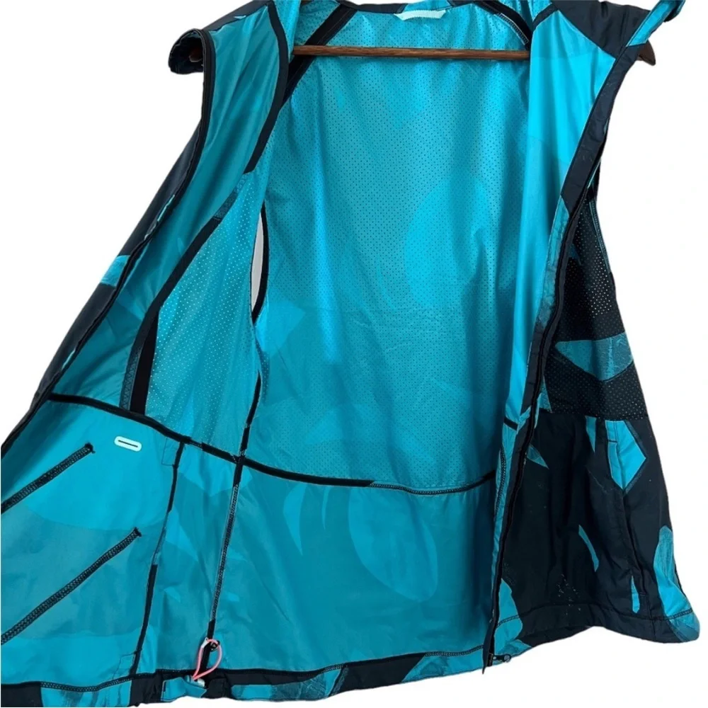 Lululemon Pack-It Vest Back Spin Stroke Peacock Blue Black  Size 10 W4H46S